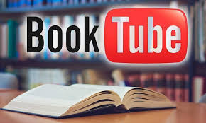 ¿Qué es eso de los BookTubers, Booktokers y Bookstagrammers?