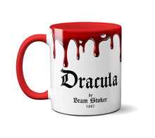 Cargar imagen en el visor de la galería, Taza Taza de café con diseño de libro de Drácula
