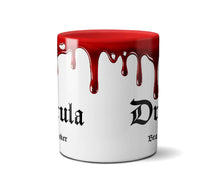 Cargar imagen en el visor de la galería, Taza Taza de café con diseño de libro de Drácula
