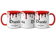 Cargar imagen en el visor de la galería, Taza Taza de café con diseño de libro de Drácula
